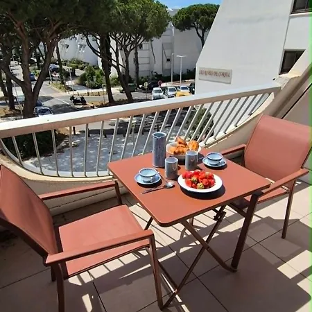 Appartement Chic Pres Du Golf, Clim, Wifi, Parking